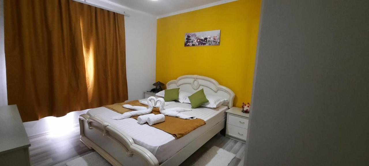 Apartament Apartament Clara Përmet Zewnętrze zdjęcie