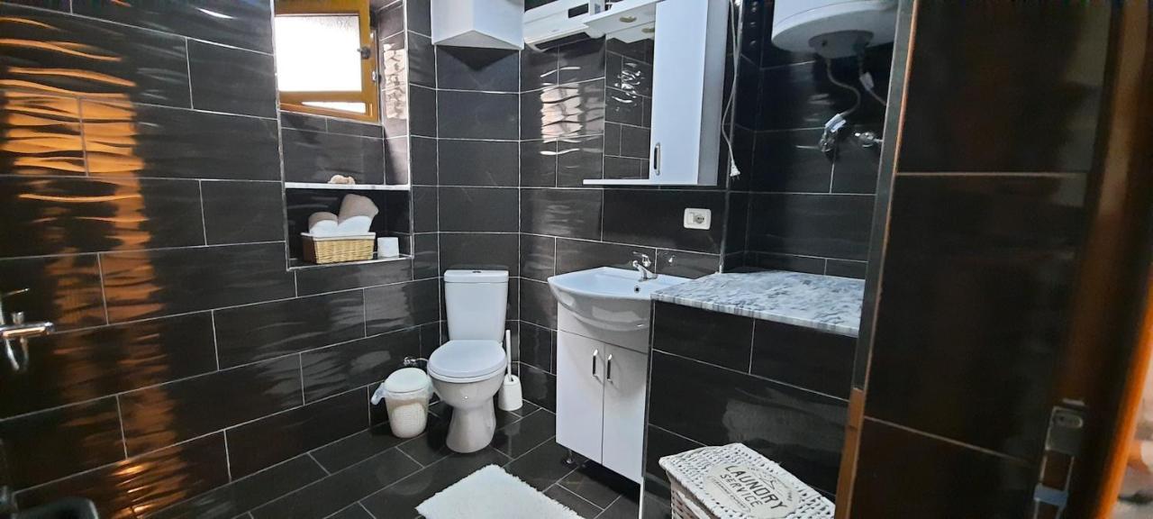 Apartament Apartament Clara Përmet Zewnętrze zdjęcie