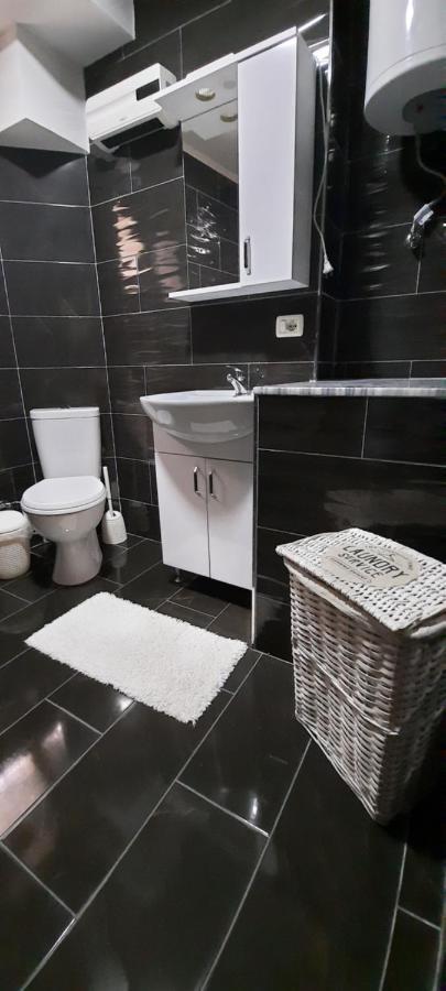 Apartament Apartament Clara Përmet Zewnętrze zdjęcie