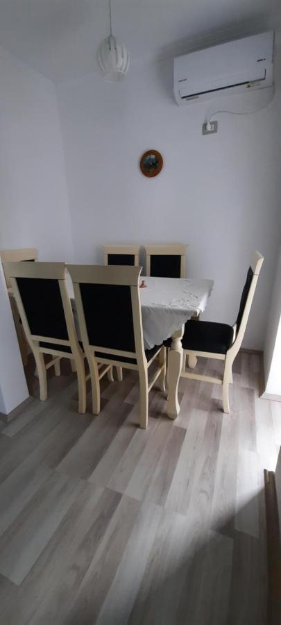 Apartament Apartament Clara Përmet Zewnętrze zdjęcie
